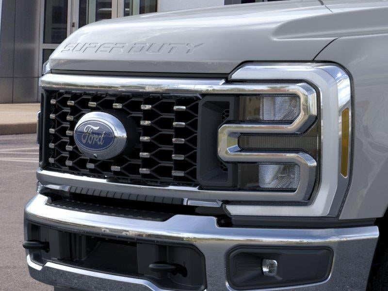 2026 Ford Super Duty F-350 DRW LARIAT