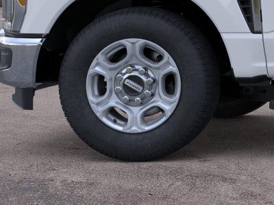 2026 Ford Super Duty F-350 SRW XLT