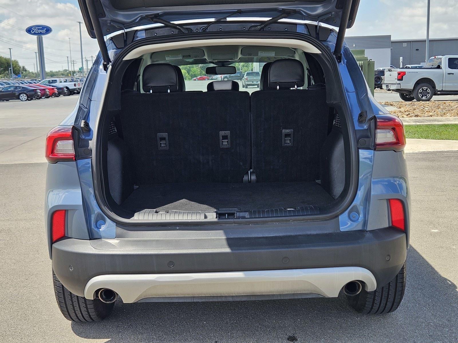 2023 Ford Escape Platinum