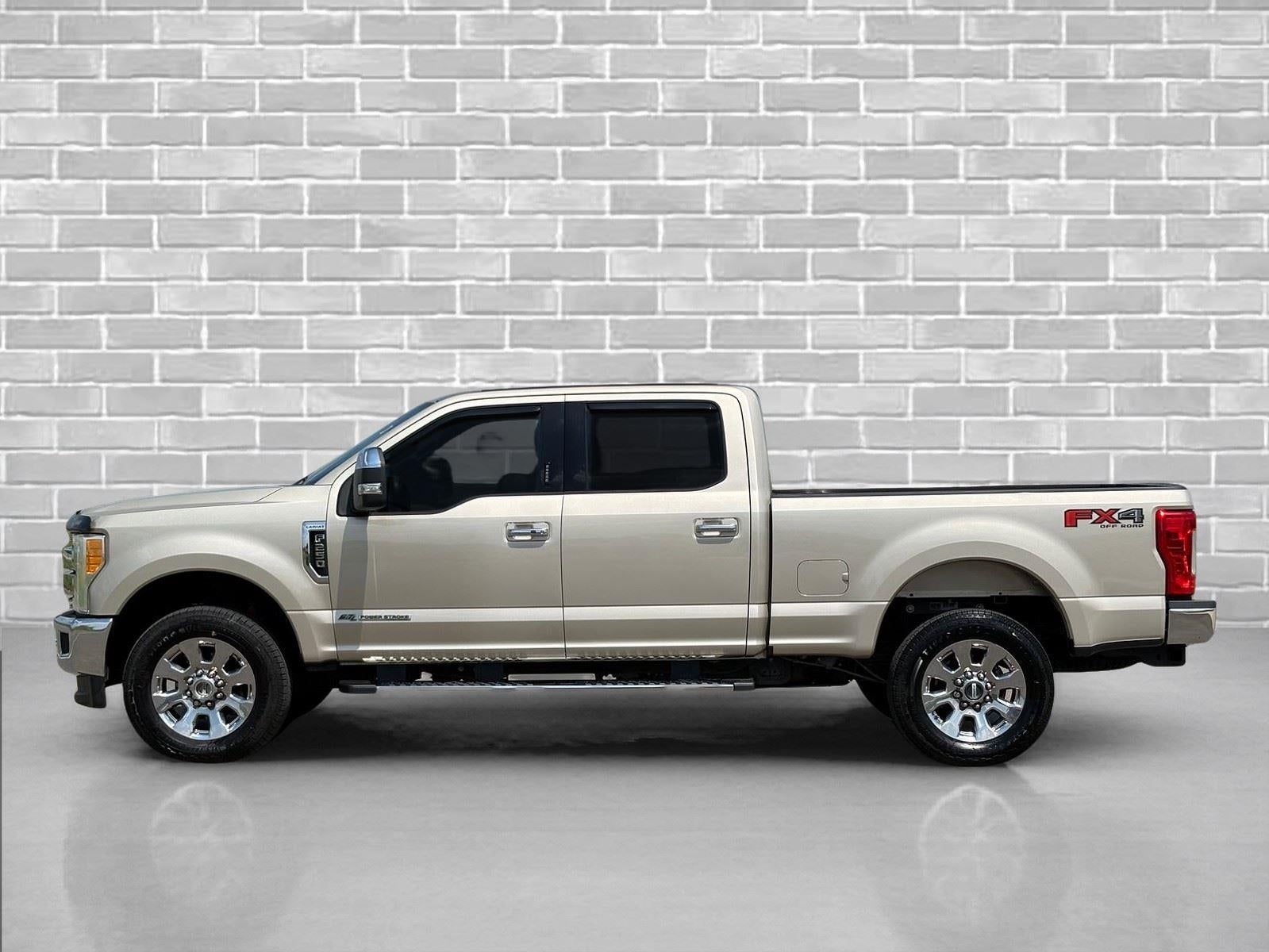 2017 Ford Super Duty F-250 Srw Lariat