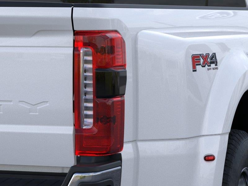 2026 Ford Super Duty F-350 Dually LARIAT