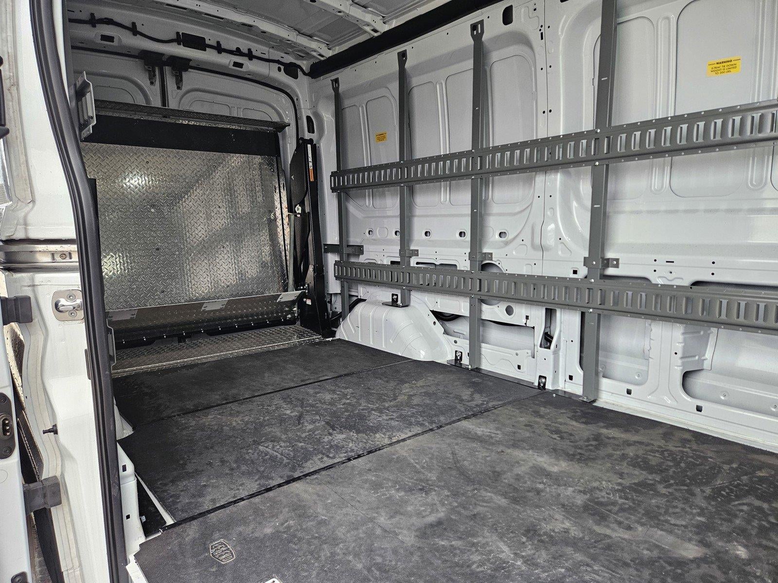 2023 Ford E-Transit Cargo Van T-350 130" Med Rf 9500 GVWR RWD