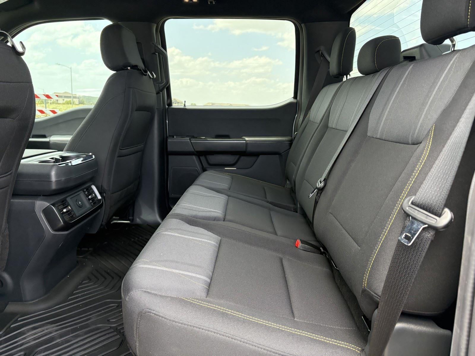 2025 Ford F-150 STX 2WD SuperCrew 5.5' Box