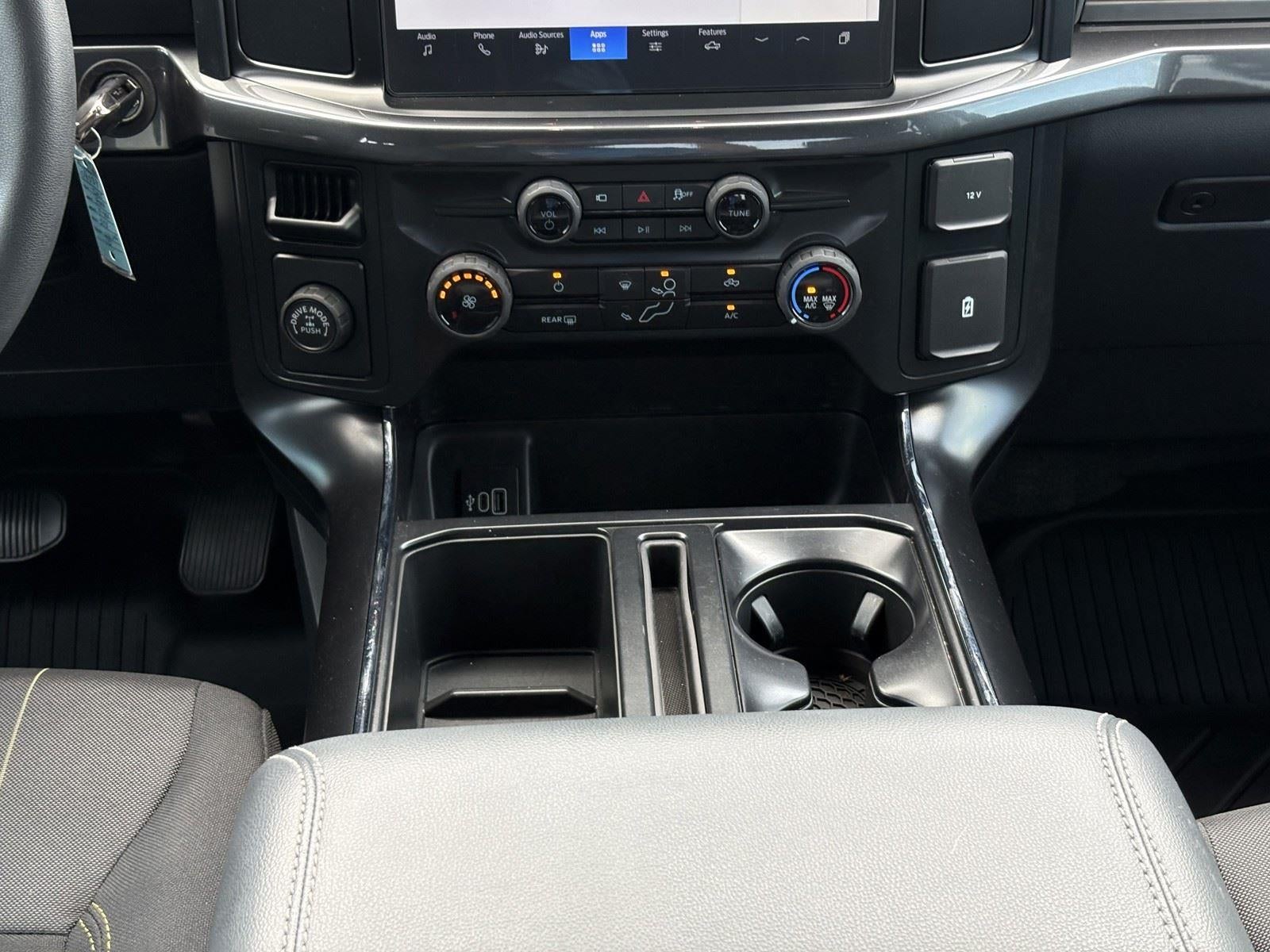 2025 Ford F-150 STX 2WD SuperCrew 5.5' Box