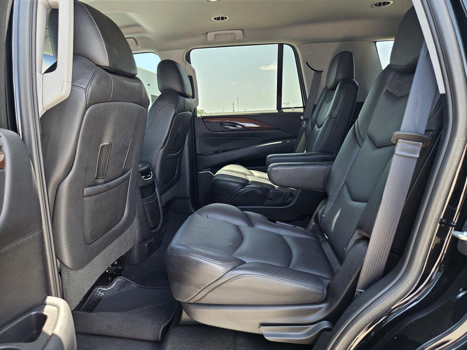 2018 Cadillac Escalade 2WD 4dr