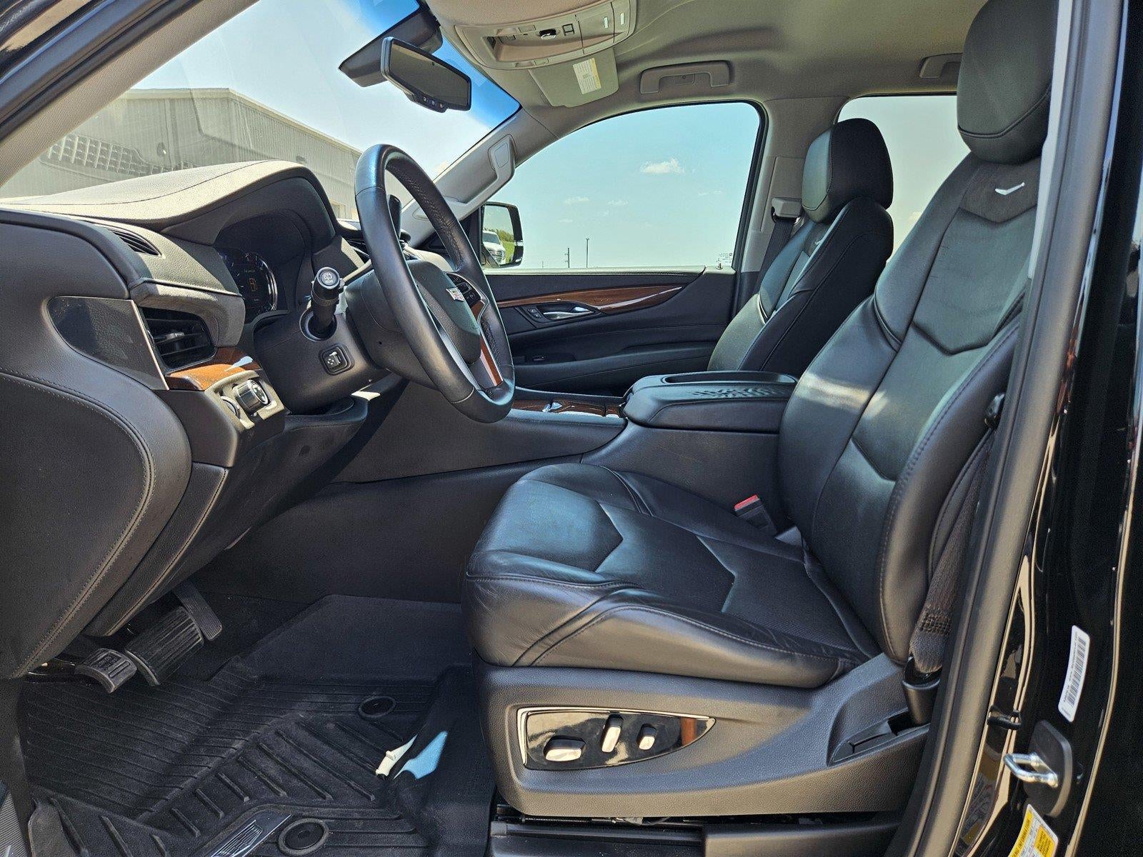 2018 Cadillac Escalade 2WD 4dr