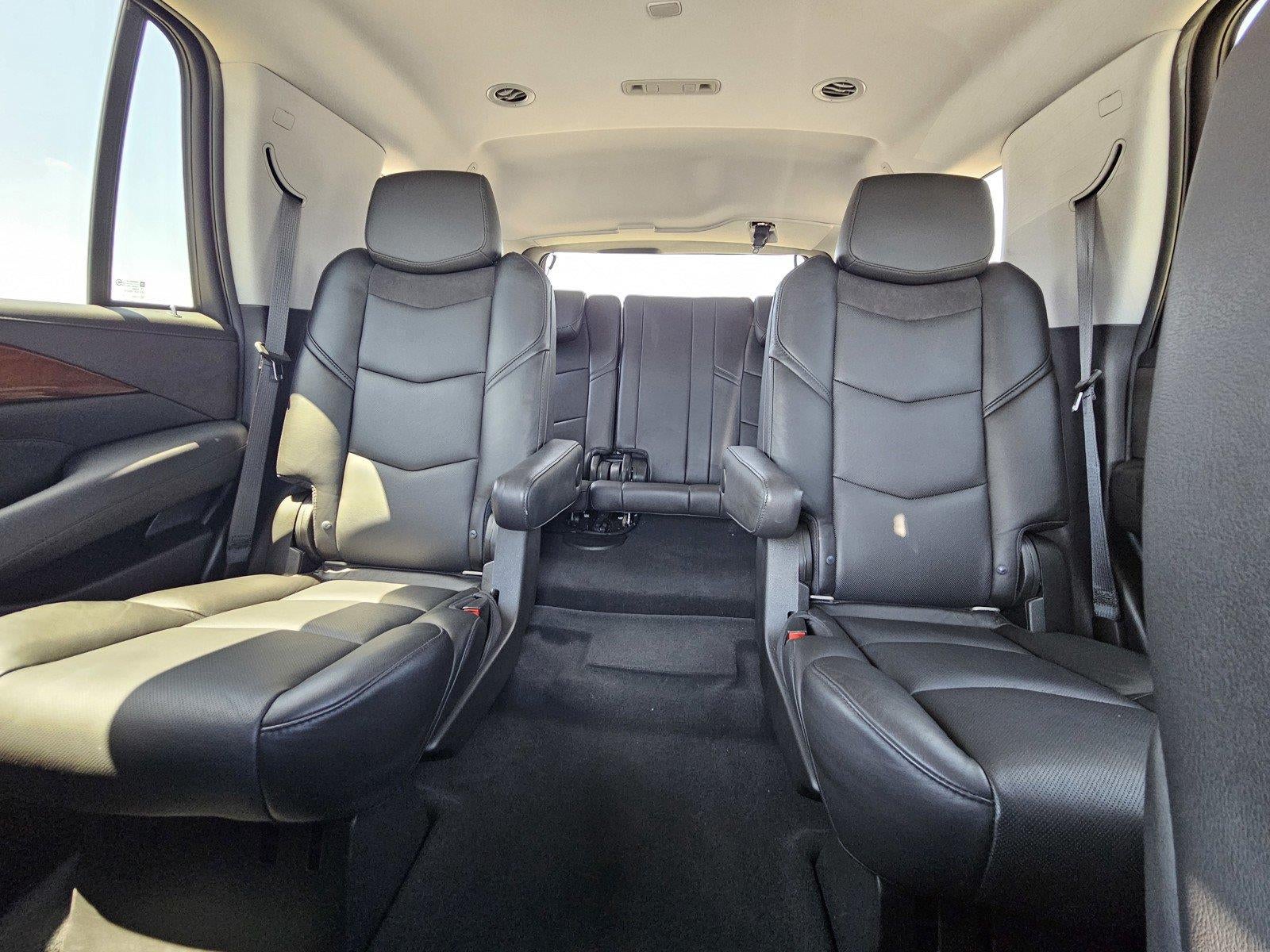 2018 Cadillac Escalade 2WD 4dr