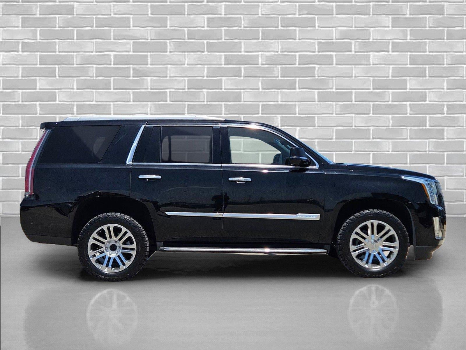 2018 Cadillac Escalade 2WD 4dr