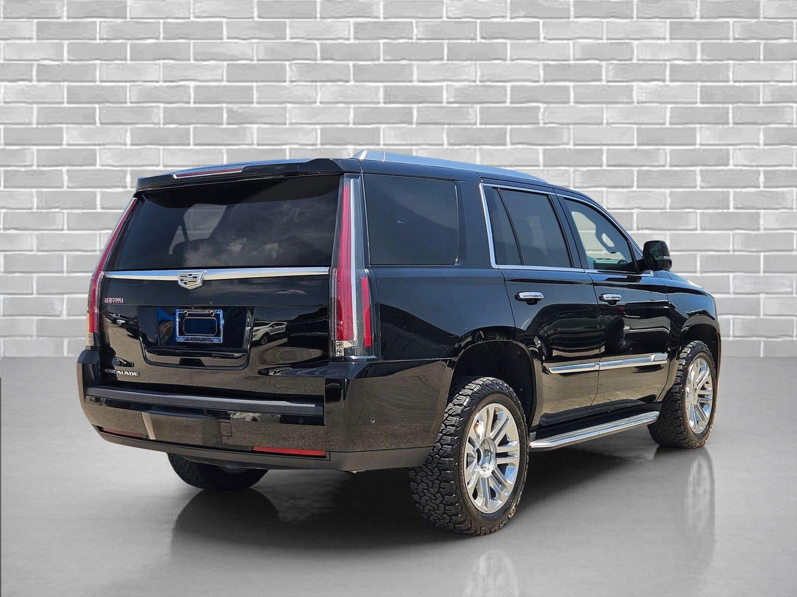 2018 Cadillac Escalade 2WD 4dr