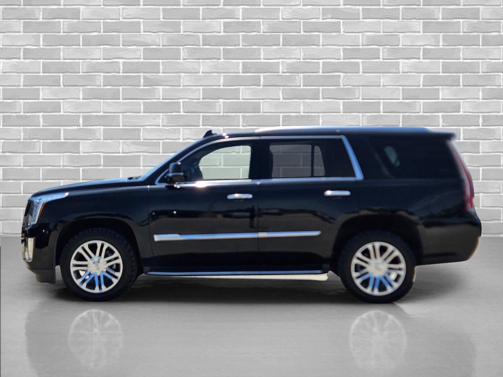 2018 Cadillac Escalade 2WD 4dr