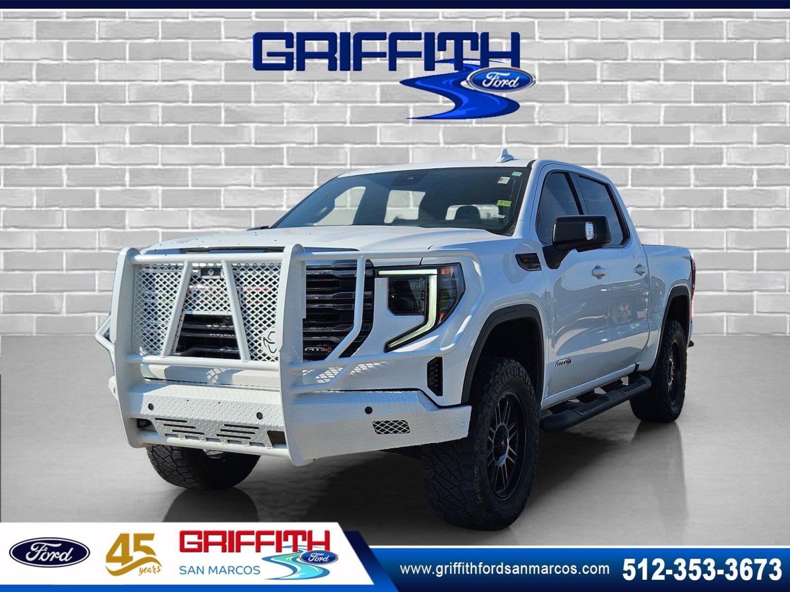 2024 GMC Sierra 1500 AT4