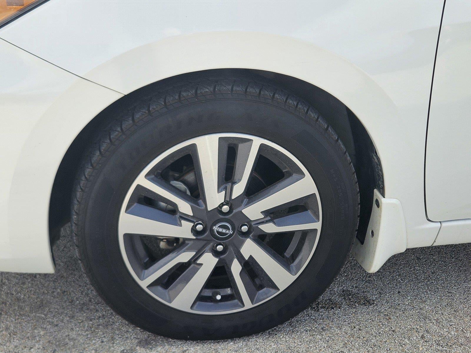 2024 Nissan Versa SV