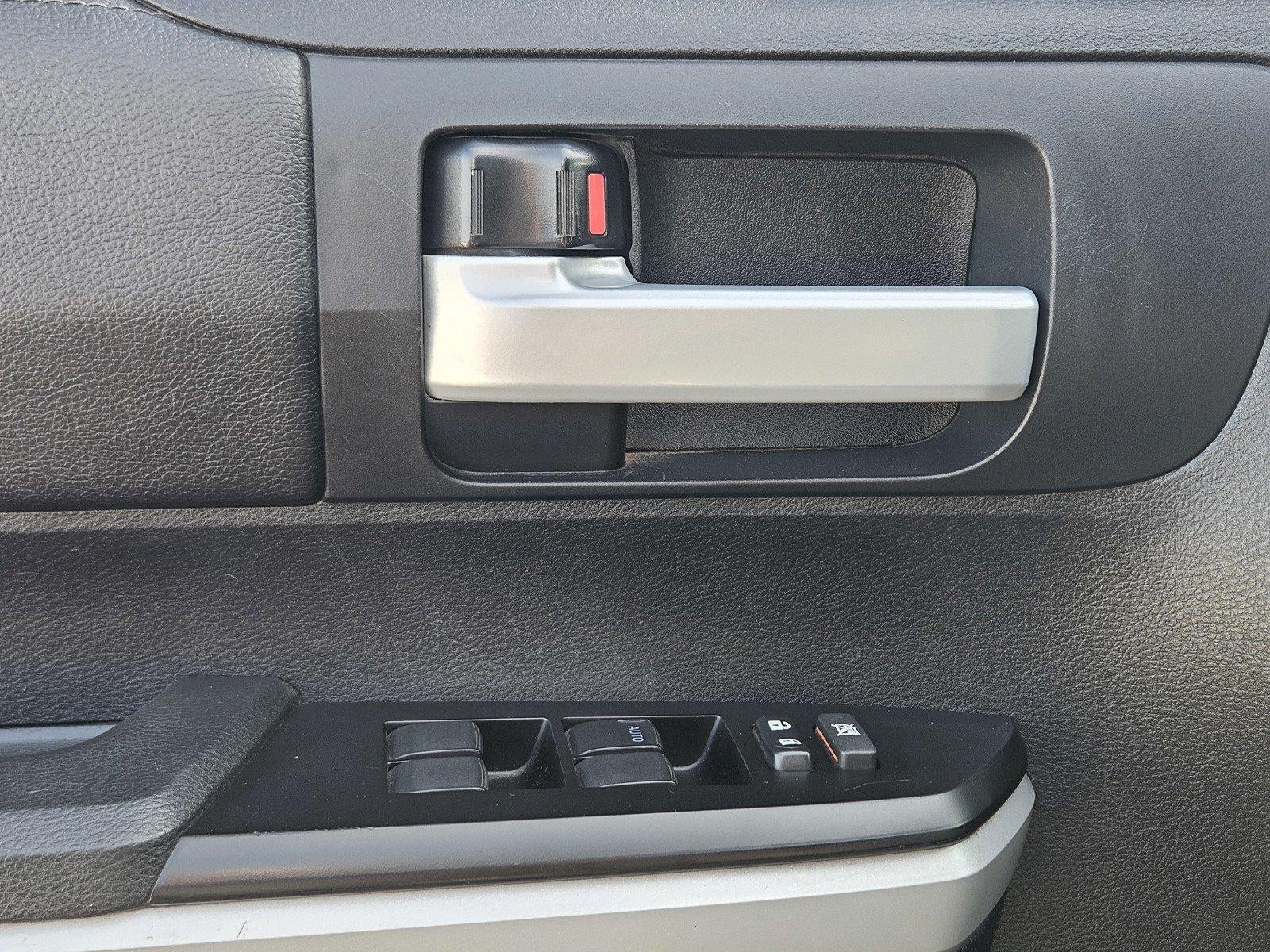 2018 Toyota Tundra SR5