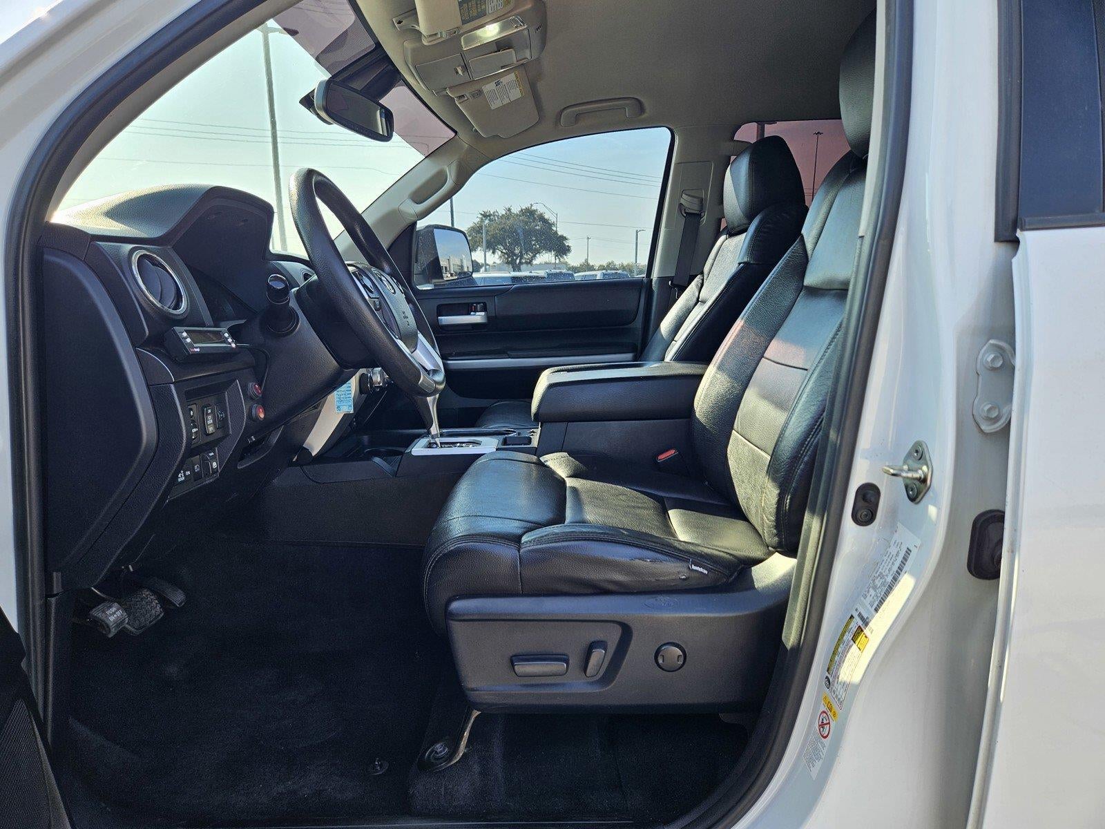 2018 Toyota Tundra SR5