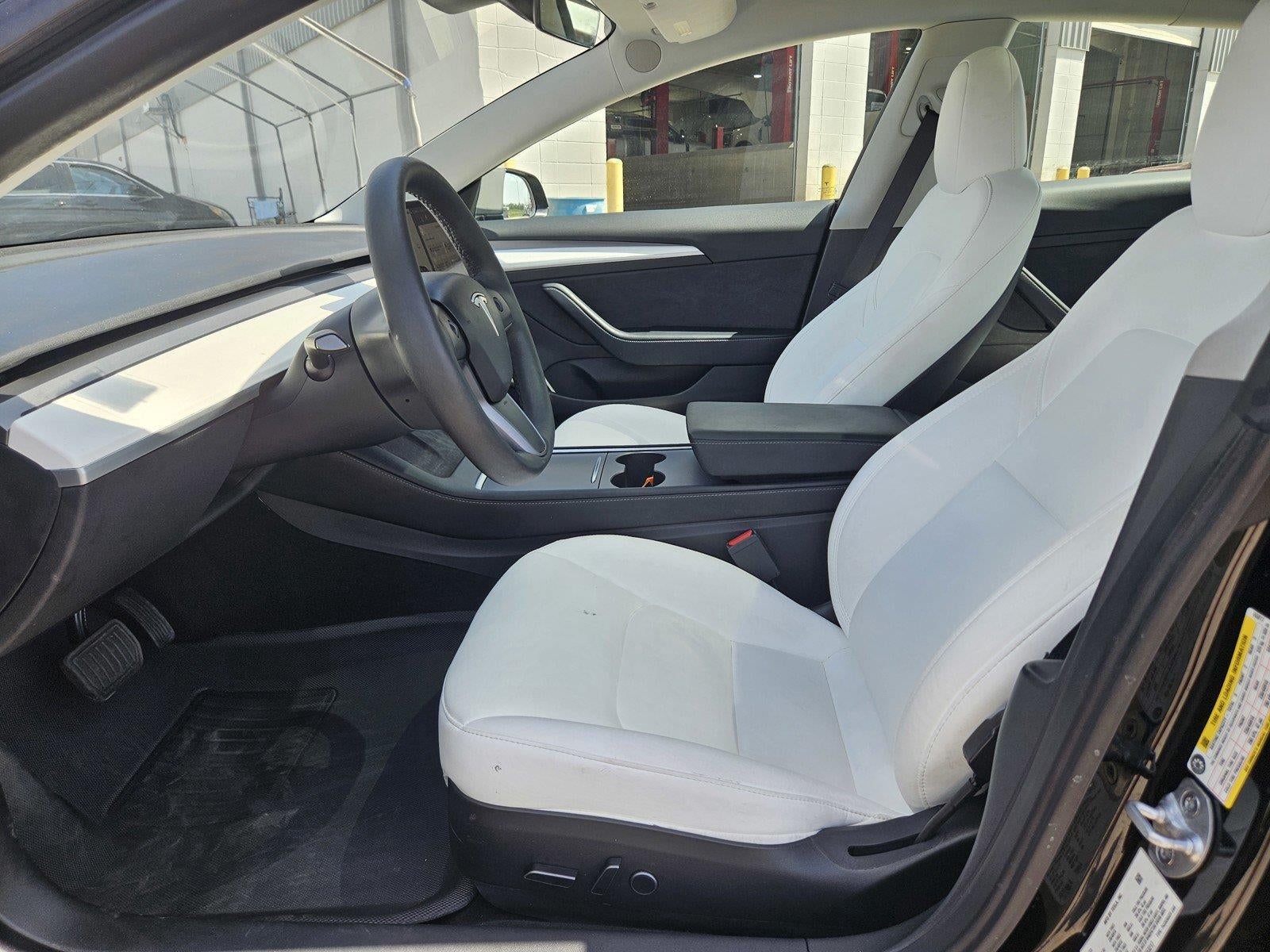 2023 Tesla Model 3 RWD