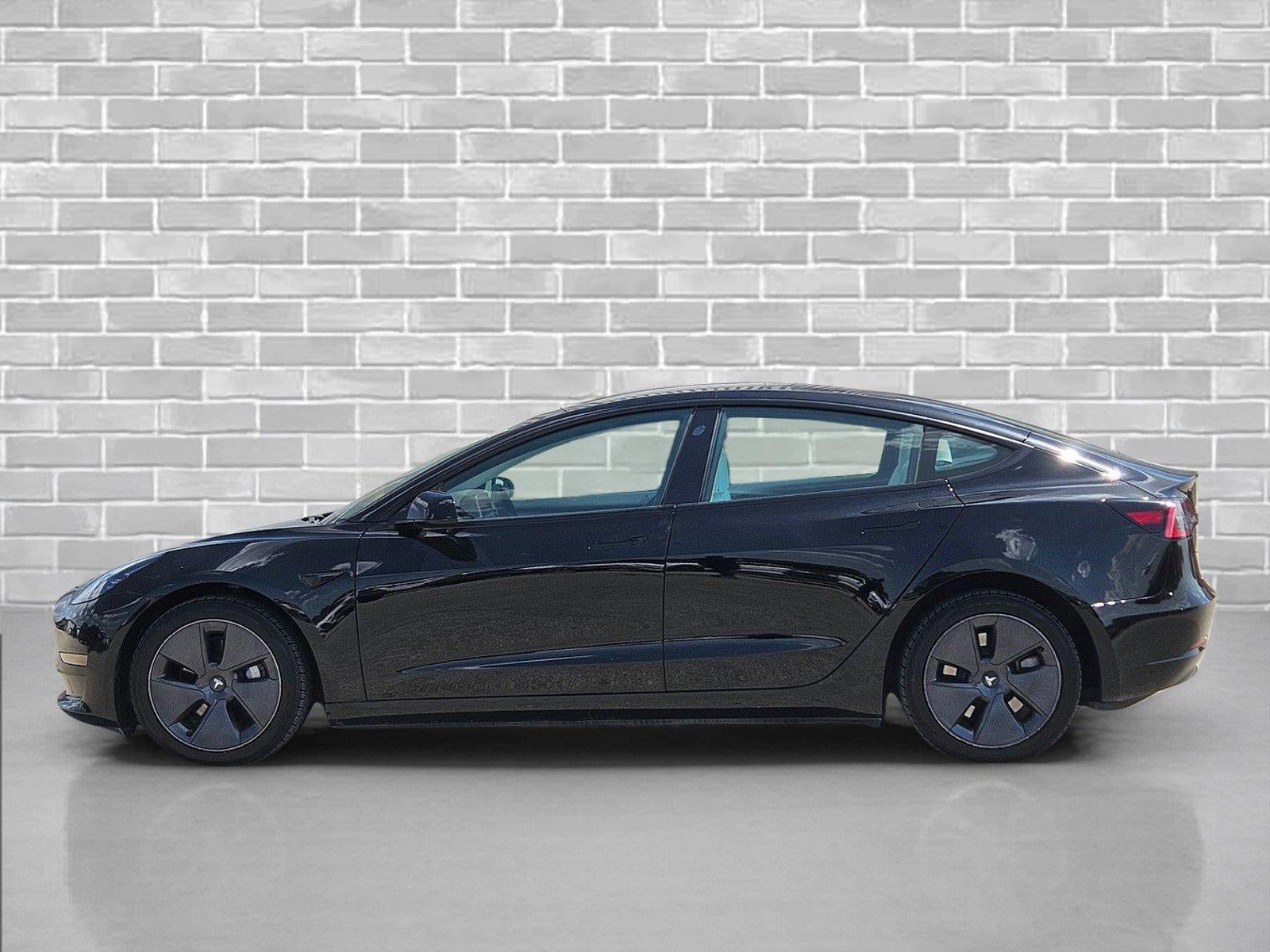 2023 Tesla Model 3 RWD