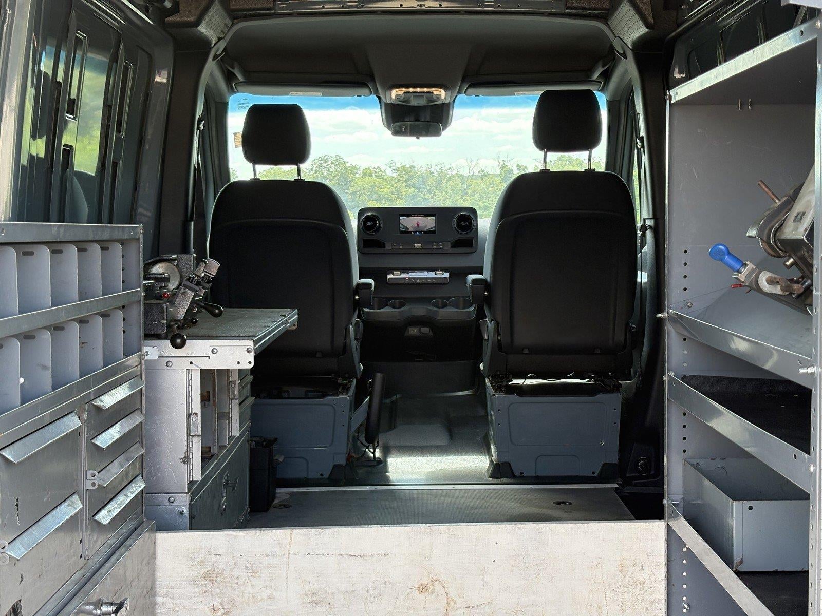 2020 Mercedes-Benz Sprinter Crew Van 2500 Standard Roof V6 144" RWD