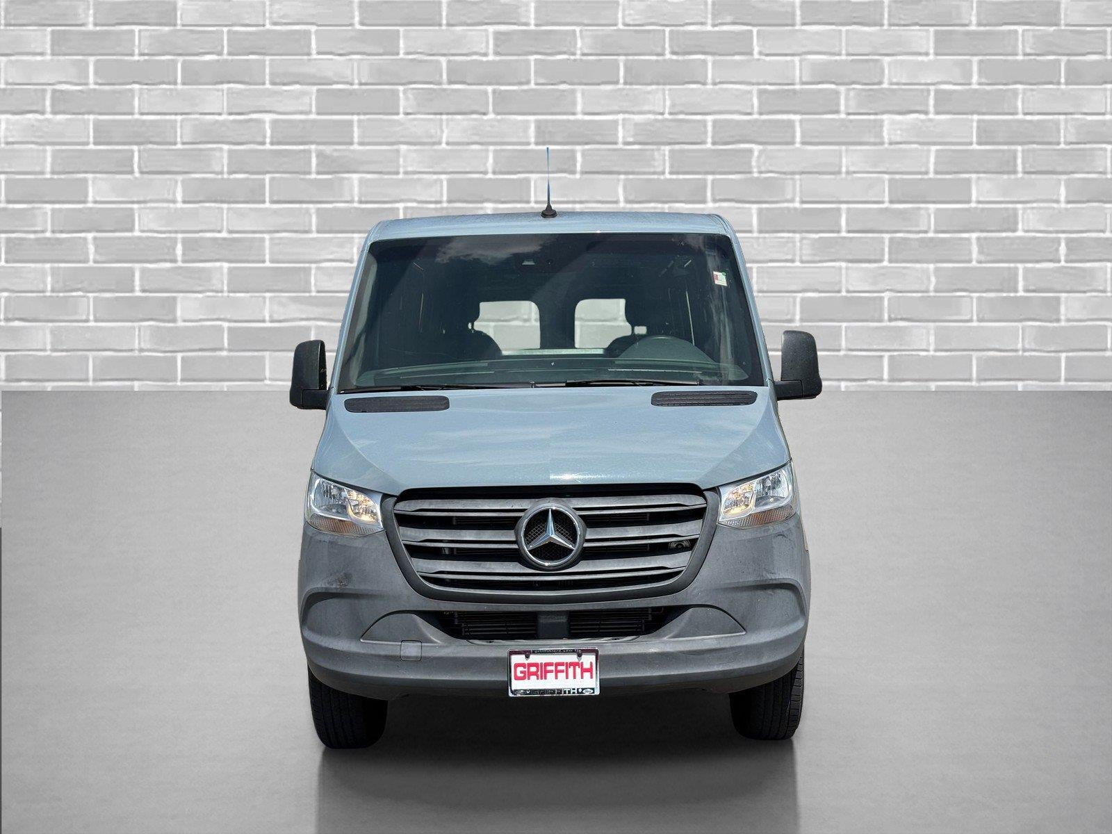 2020 Mercedes-Benz Sprinter Crew Van 2500 Standard Roof V6 144" RWD
