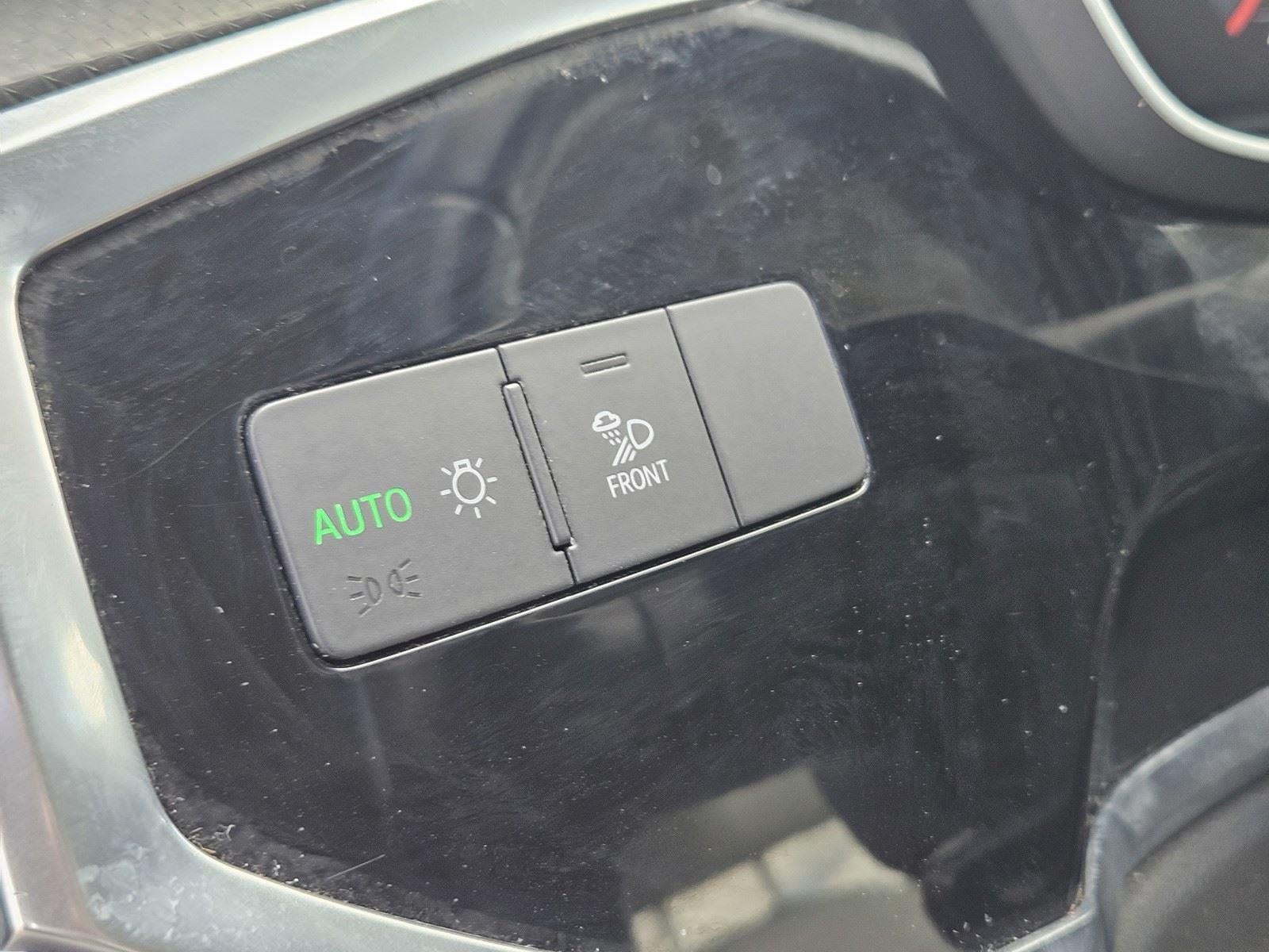 2021 Audi Q3 S line Premium Plus