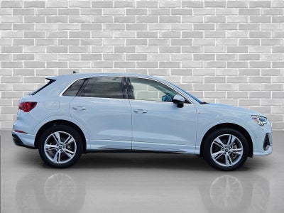 2021 Audi Q3 S line Premium Plus
