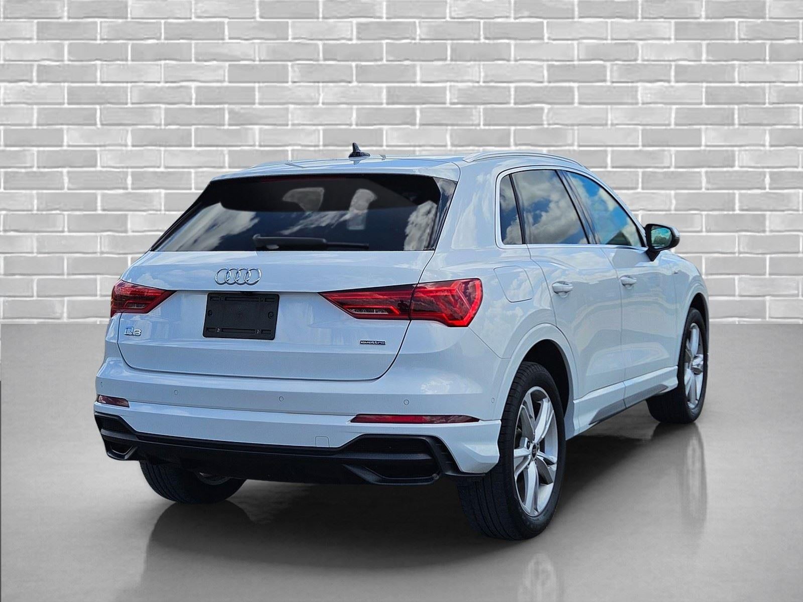 2021 Audi Q3 S line Premium Plus