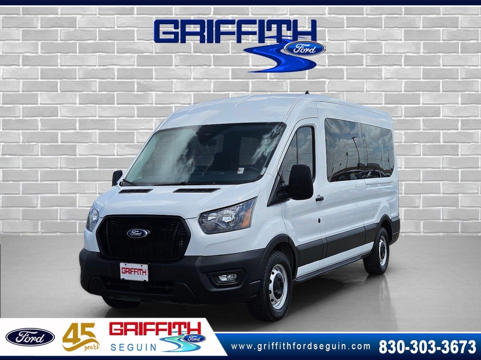 2024 Ford Transit Passenger Wagon XL