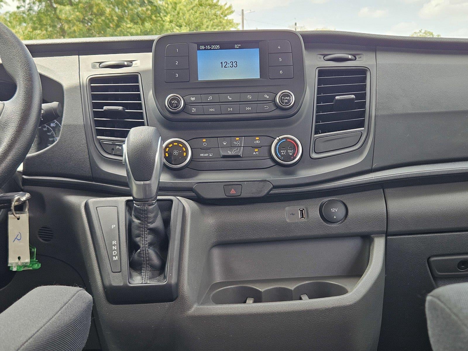 2024 Ford Transit Passenger Wagon XL