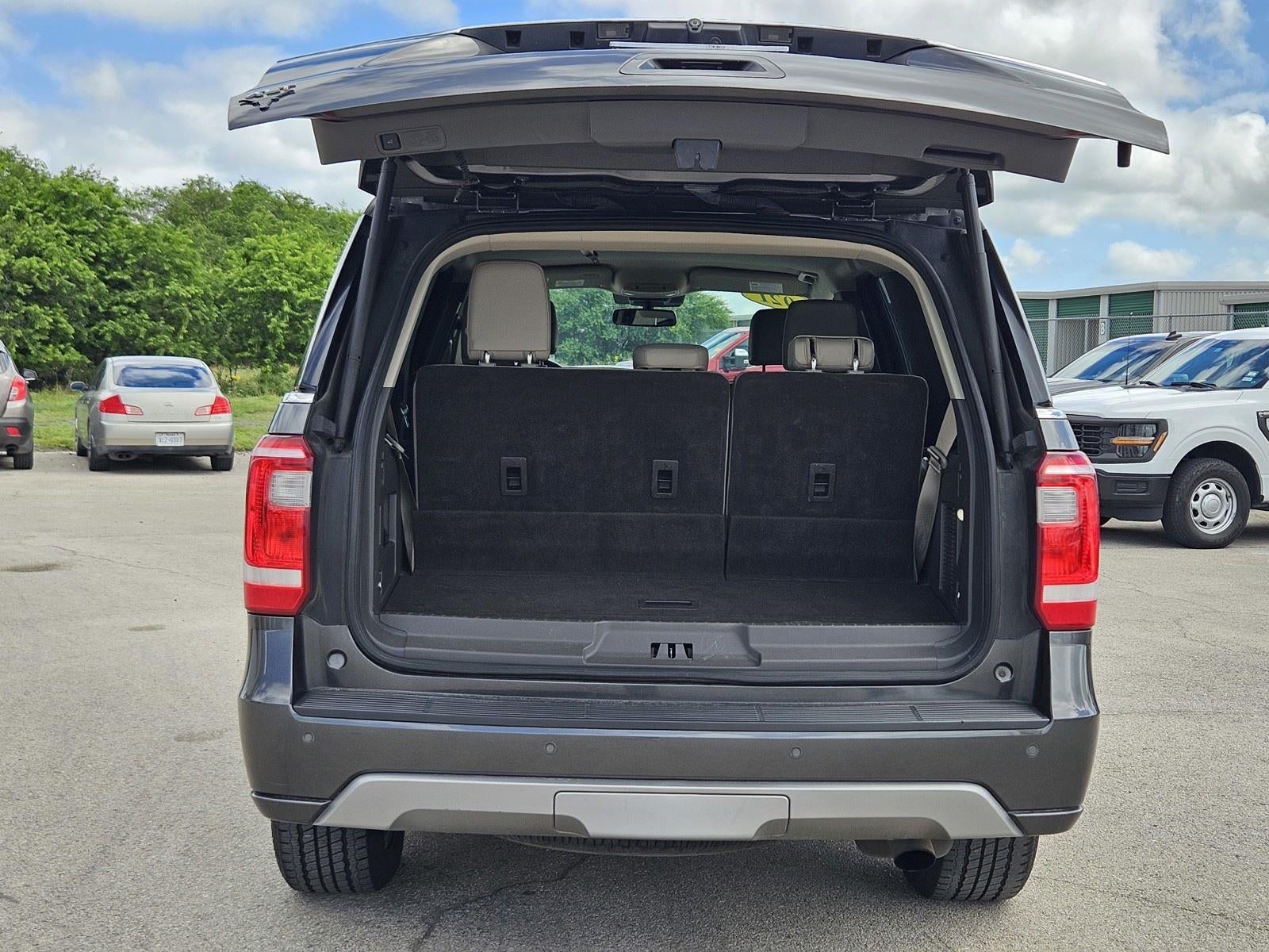 2021 Ford Expedition XLT