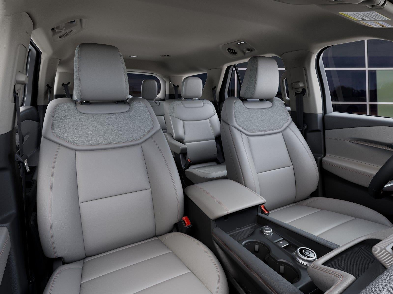 2027 Ford Explorer Active w/200A Pkg