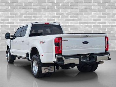 2023 Ford Super Duty F-350 DRW LARIAT