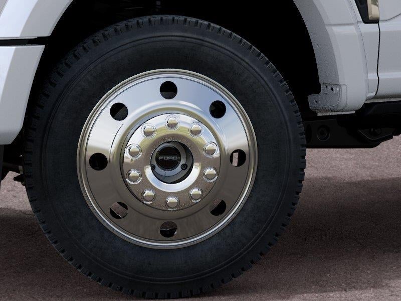 2027 Ford Super Duty F-450 DRW LARIAT
