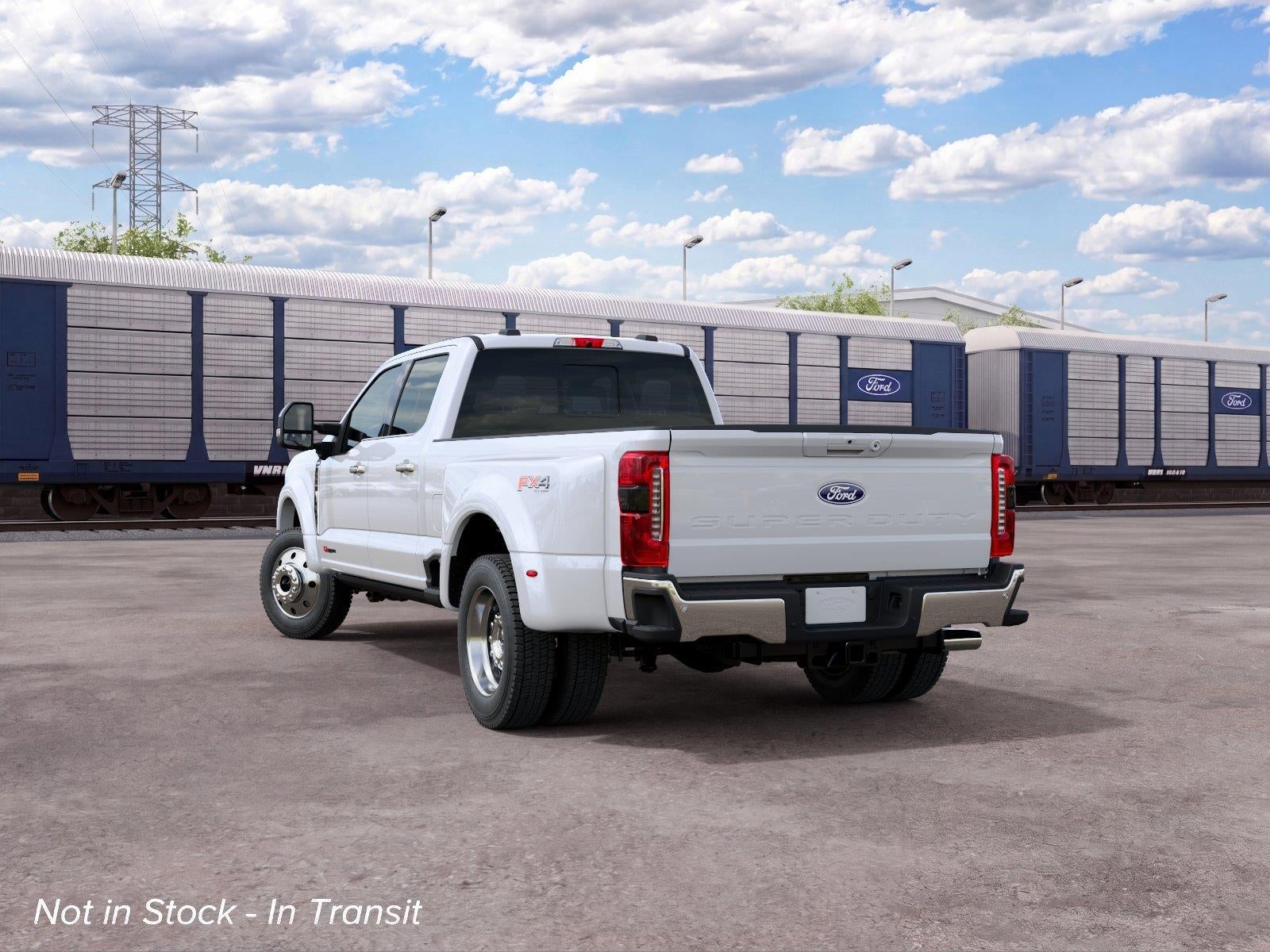 2027 Ford Super Duty F-450 DRW LARIAT