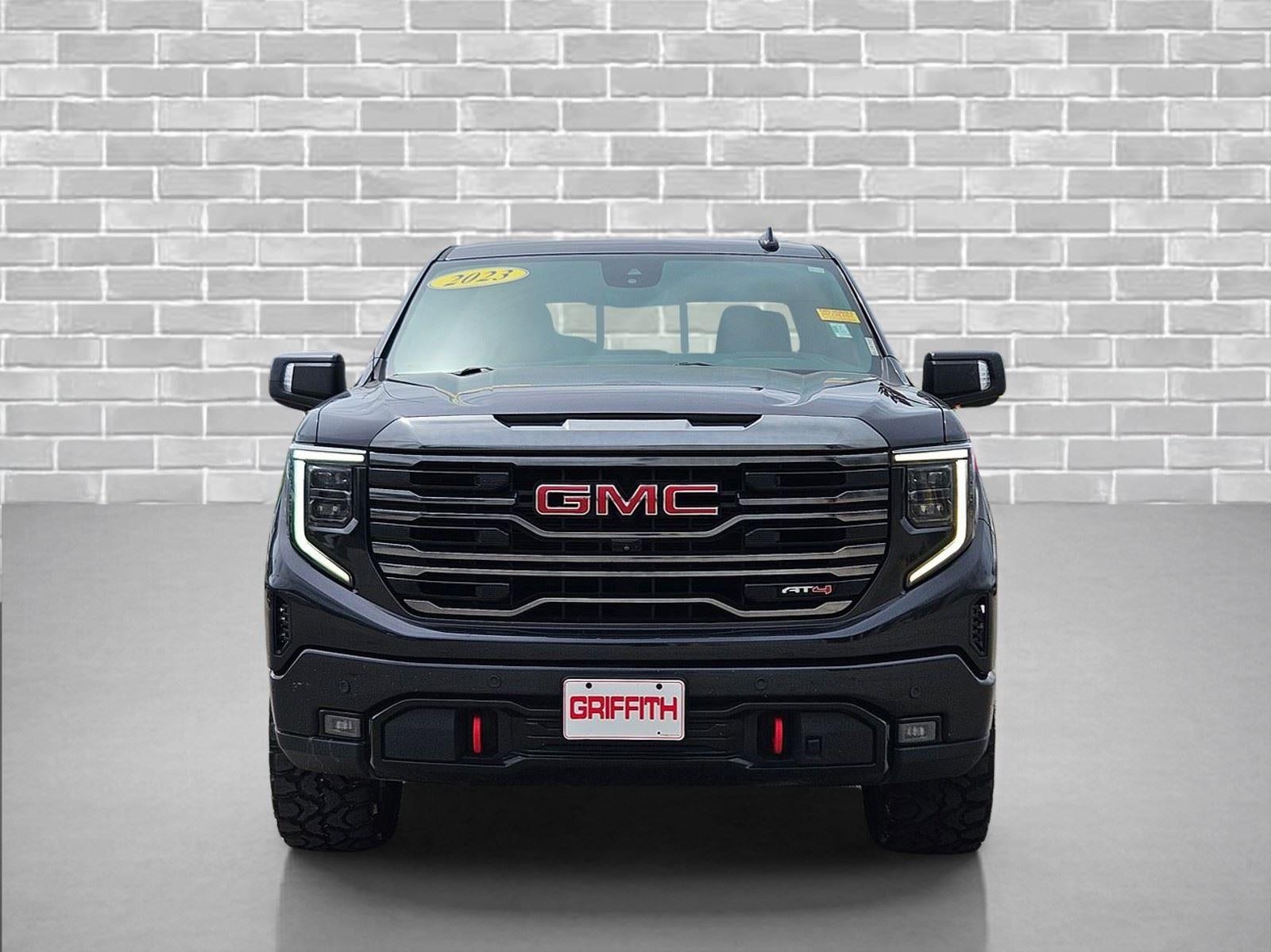 2023 GMC Sierra 1500 AT4