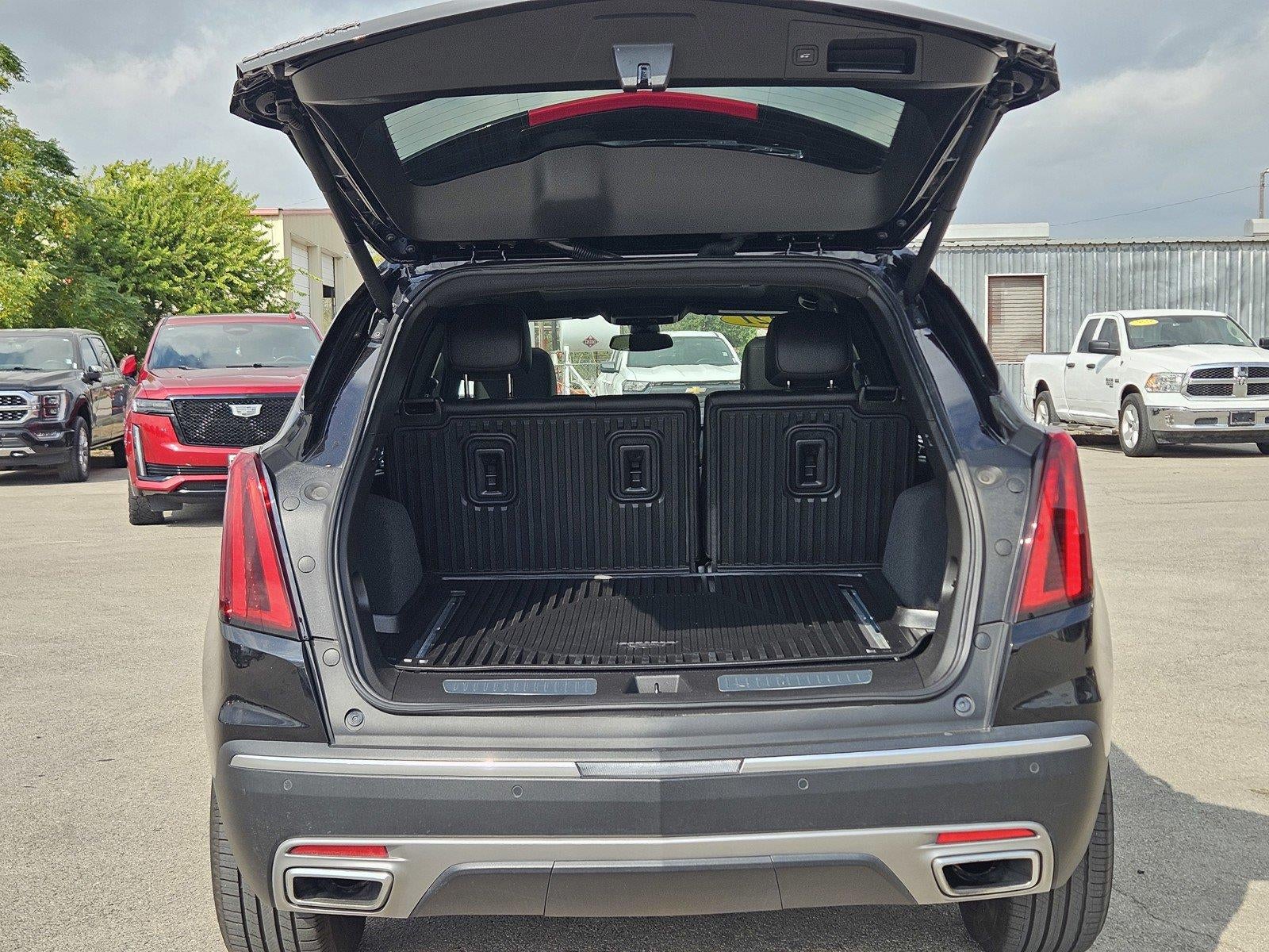 2021 Cadillac XT5 FWD Premium Luxury