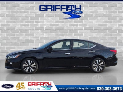 2022 Nissan Altima 2.5 SV