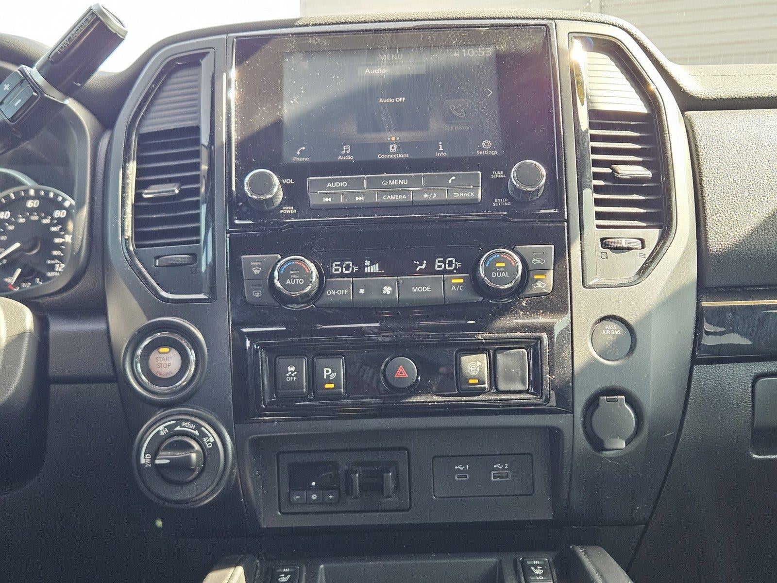 2024 Nissan Titan SV