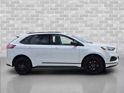 2023 Ford Edge SE