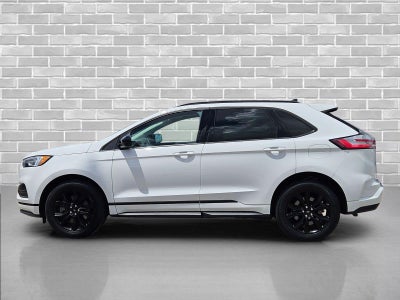 2023 Ford Edge SE
