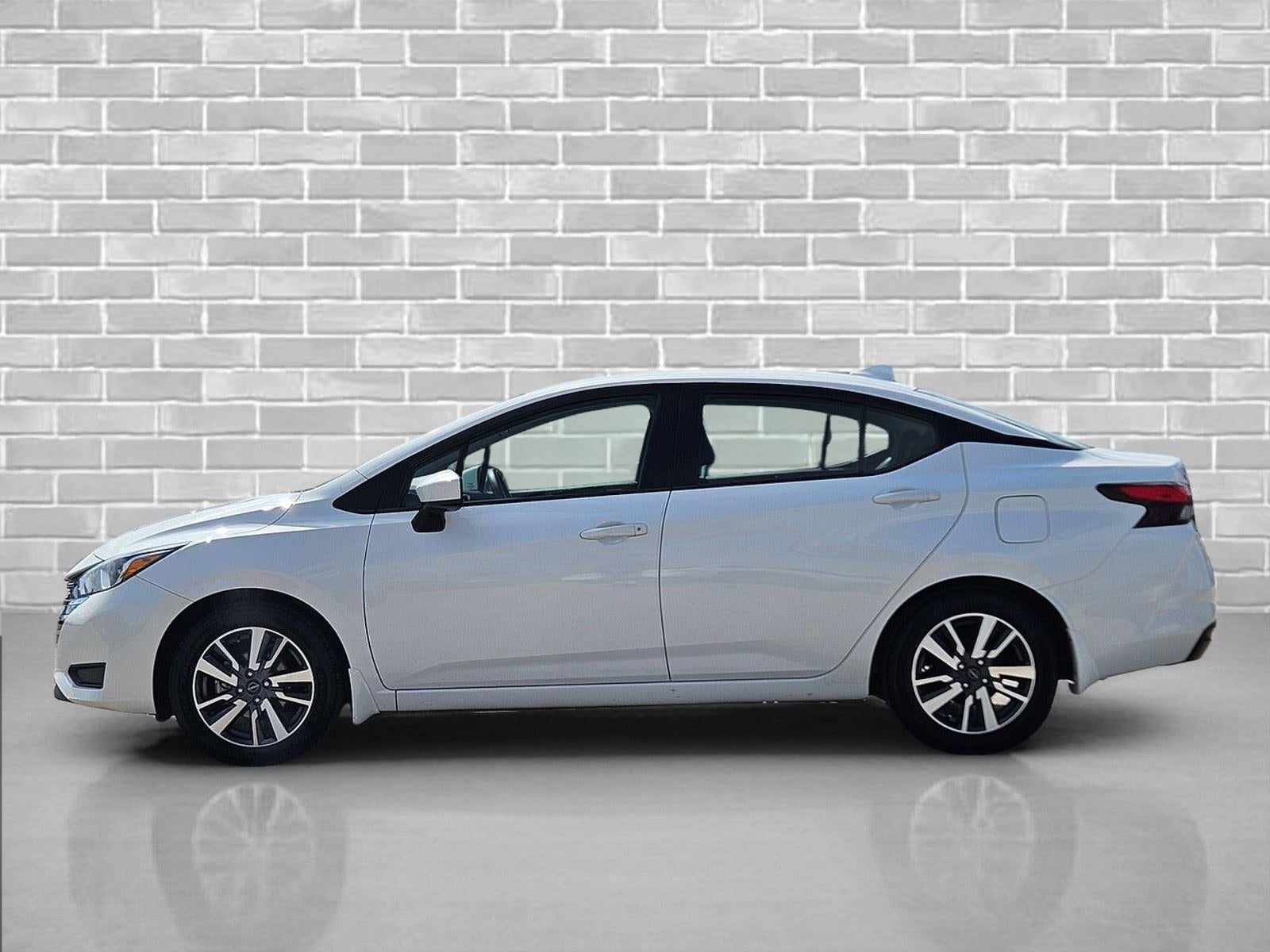 2024 Nissan Versa SV