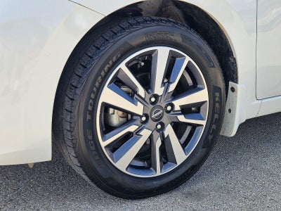 2024 Nissan Versa SV