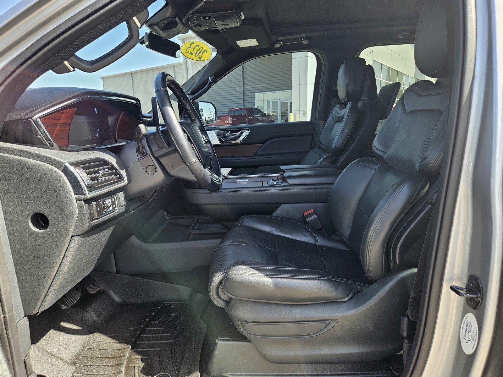 2023 Lincoln Navigator Reserve
