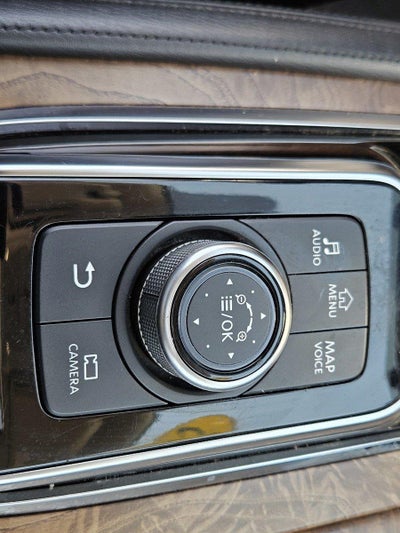 2022 Nissan Armada SL